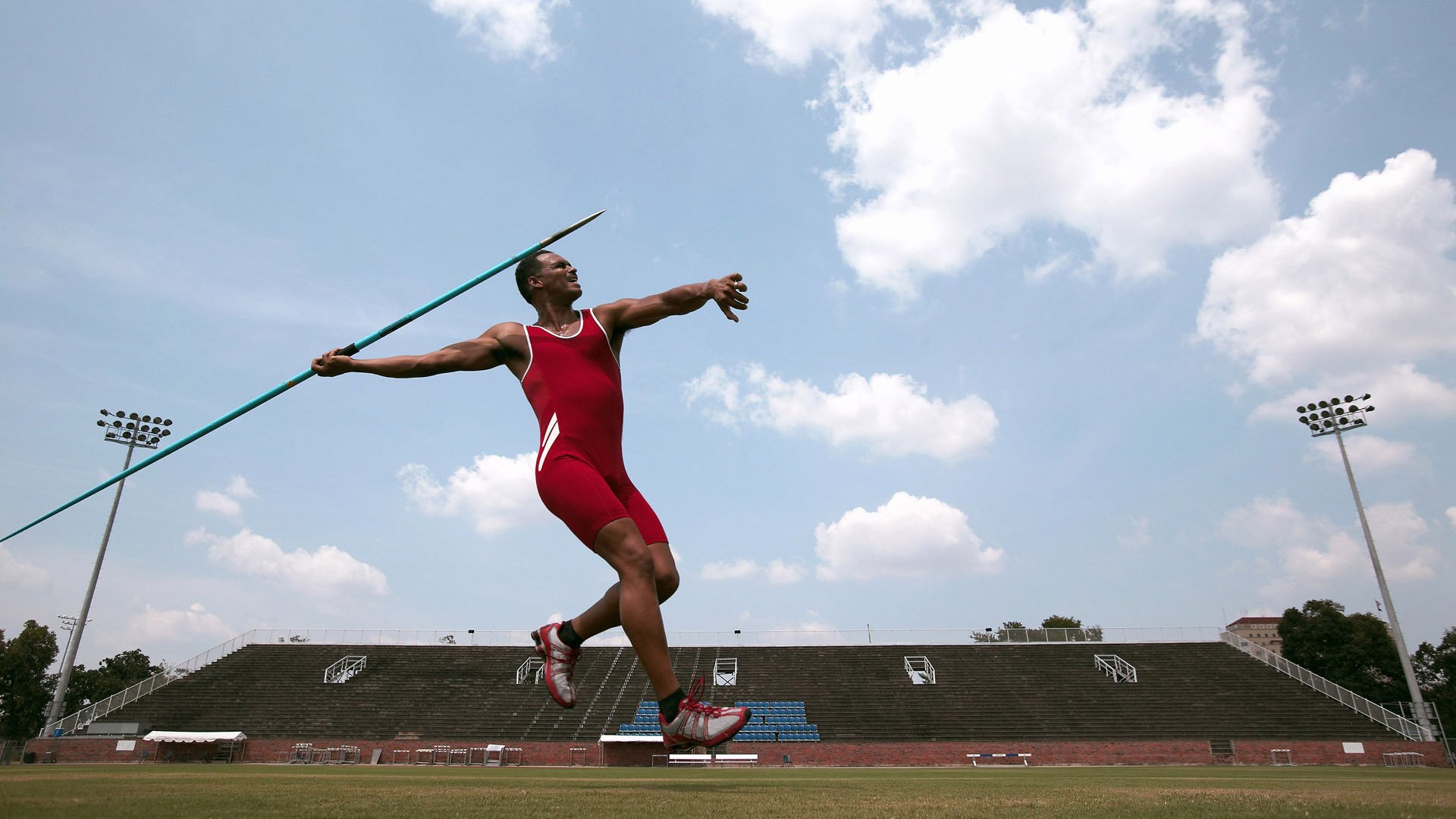 世界拳击冠军争霸夜上海收官，世界拳击大赛视频